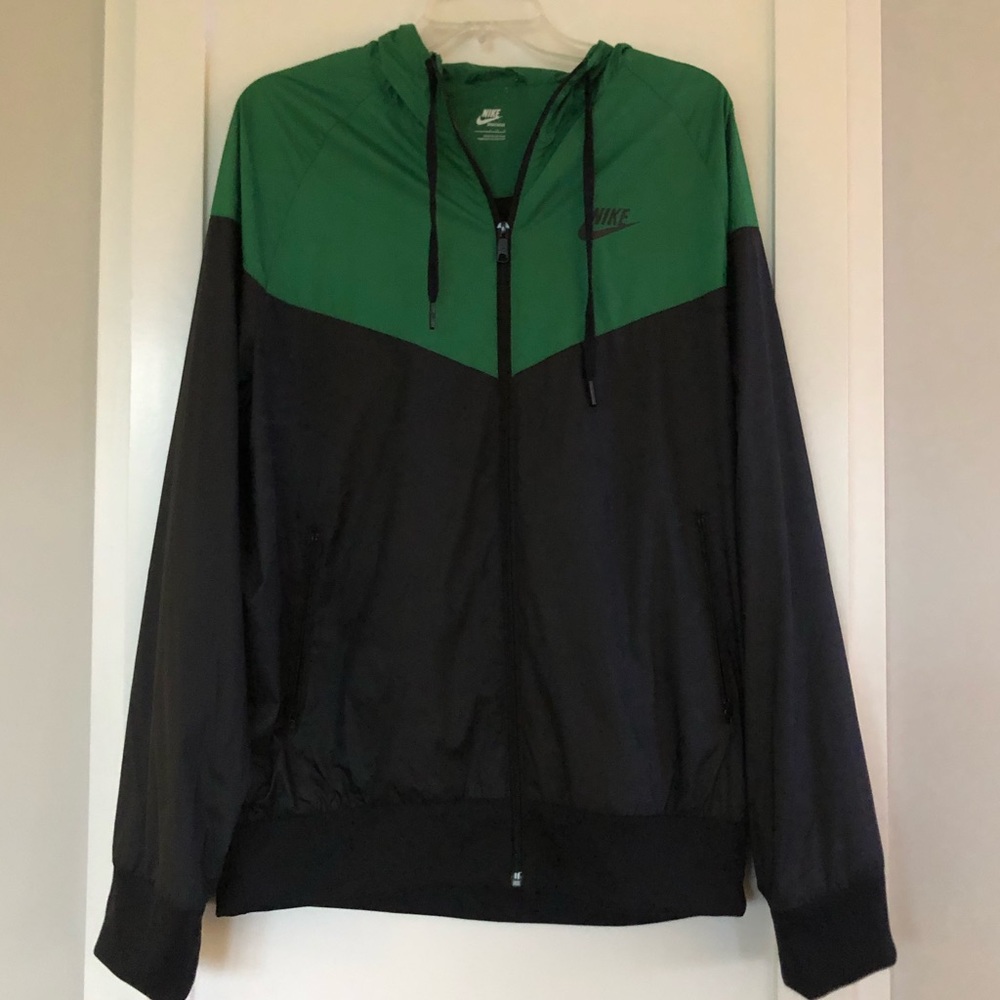 Nike Sportswear Windrunner Windbreaker Jacket | L